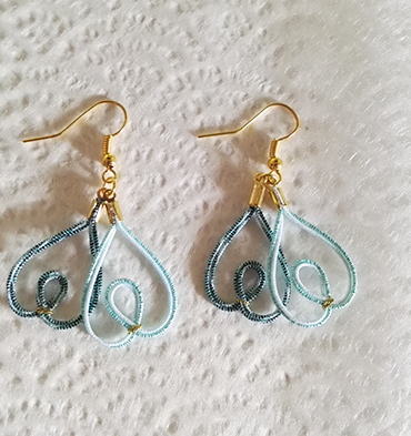 Mizuhiki-earrings-heart-blue