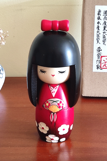 Kokeshi doll Mai