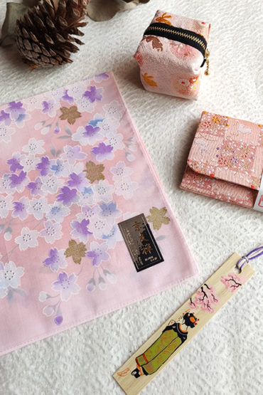 Sakura-Gift-Box