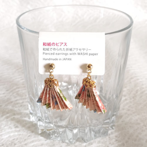 Handmade-Origami-earring-Sensu-pink-3