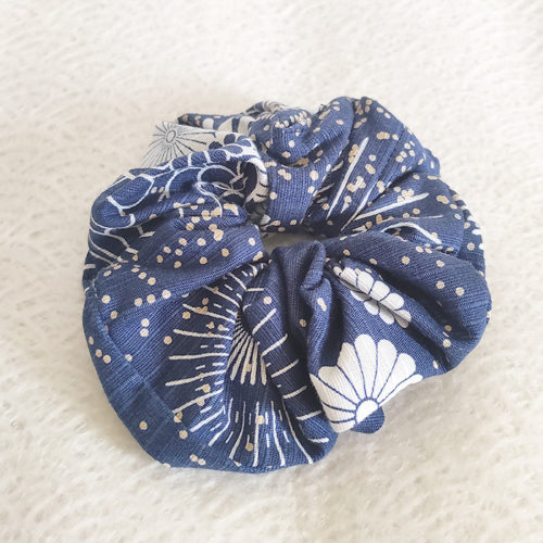 Yukata-scrunchie-Kiku-2