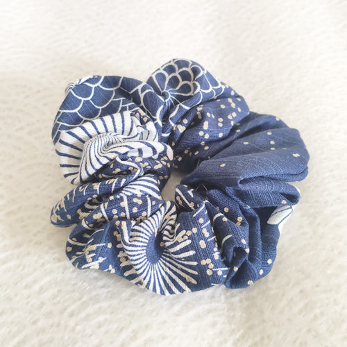 Yukata-scrunchie-Kiku