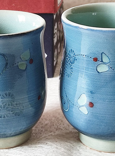 Kiyomizu ware handmade tea cups Seiji Karakusa j-okini malta