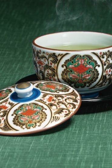Embrace Timeless Elegance with Our Aritaware Koimari-Style Teaset Dive into the depths of Japanese heritage with our exquisite Aritaware teaset, a masterpiece that brings the ancient artistry of the 4th century into your home. Available at j-okini Malta