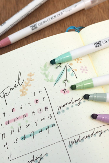 Kuretake ZIG Clean Color Dot 6 Color Set | Mild Smoky Versatile and Fun Dot Markers A delightful collection of markers designed to bring a touch of creativity and fun to your artwork, journaling, and note-taking. Each marker in this set features a unique dot core that is both elastic and versatile, allowing you to create a variety of dot sizes and shapes with ease. Create with Precision With the dot core side, you can effortlessly draw dots ranging from a maximum diameter of about 5mm to a minimum diameter of about 1mm. The elasticity of the dot core also enables you to create charming droplets, adding a playful element to your designs. Smooth and Consistent Lines These markers use water-based pigment ink, ensuring that your colors remain vibrant and do not bleed easily, even when layered over other colors. This makes them perfect for detailed work and layering techniques. Perfect for Journals and Notebooks The mild colors in this set are ideal for marking notebooks and journals, providing a subtle yet beautiful touch to your notes and entries. The gentle hues are easy on the eyes and add a sophisticated flair to your writing. Colours:  201　ペールローズ Pale rose 602　オートミール Oatmeal 805　ウィステリア Wisteria 407　ペールターコイズ Pale Turquoise 408　ペールモス Pale moss 409　グレイッシュグリーン Grayish green Available at j-okini.com in Malta
