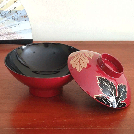 Vintage Japanese lacquerware bowl with a lid