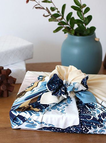 104cm x 104cm furoshiki with The Great Wave off Kanagawa design, ideal for wrapping, bags, or display, in 100% cotton. j-okini.com in Malta