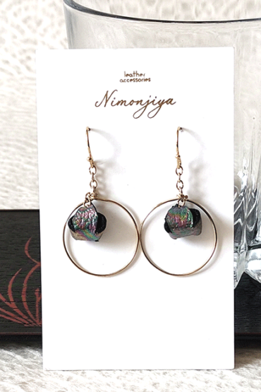 Handmade Leather Earrings with Kyo-Yuzen Design | Tamamushiiro