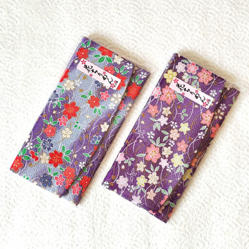 Elegant Japanese wallet made from textured Kyoto Chirimen fabric. Made in Japan. Available at j-okini.com in malta