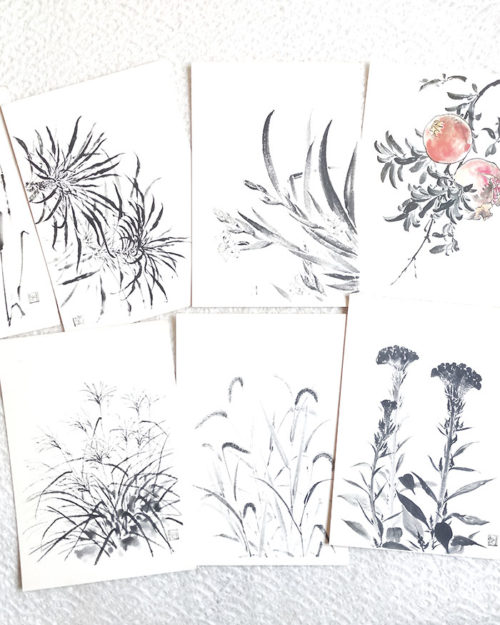 Vintage Showa-era Sumi-e postcard with traditional Japanese ink painting, aged paper, and natural yellowing, available as a free collectible item.